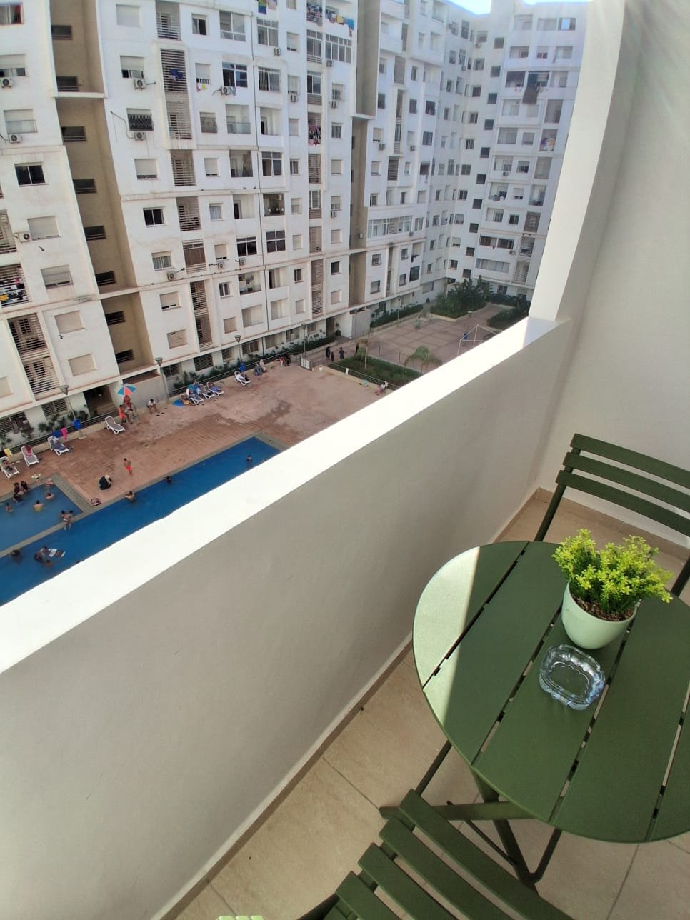 L'Écrin Doré : S+2 Luxe-piscine — 2 chambres, Islane Hay El Mohamamdi — Coin Du Ciel
